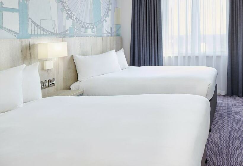 Номер Стандарт Трехместный, Leonardo London Croydon