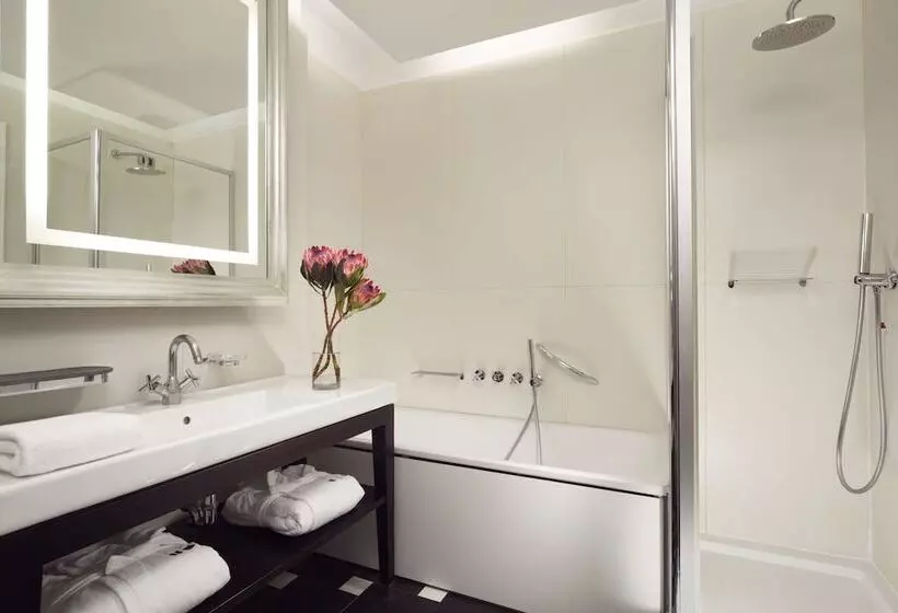 デラックスルーム, Unahotels Cusani Milano