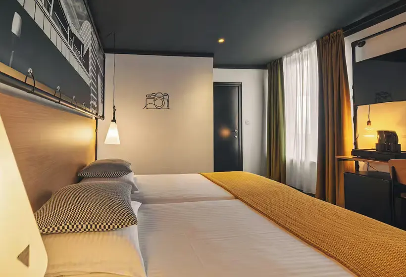 اتاق استاندارد, Zoom