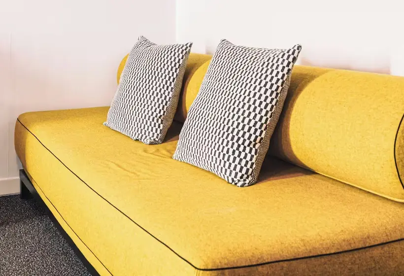 اتاق لوکس, Zoom