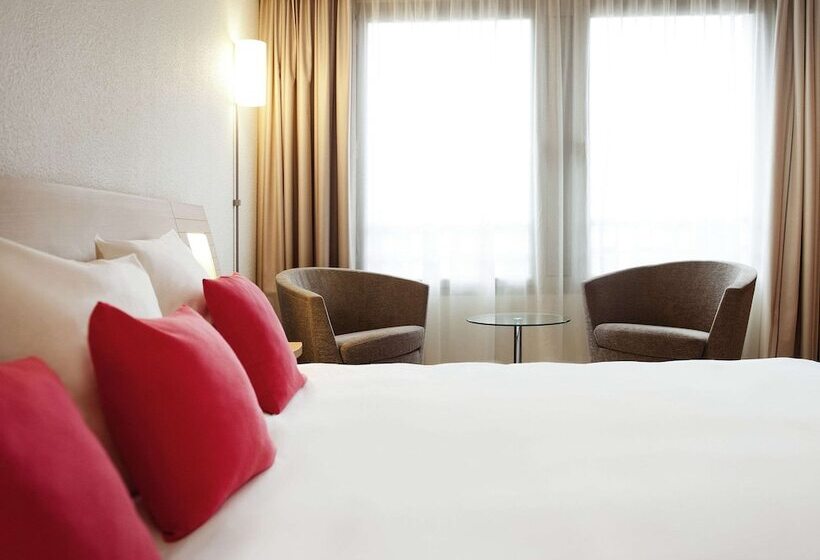 Классический Номер, Novotel Lille Centre Gares