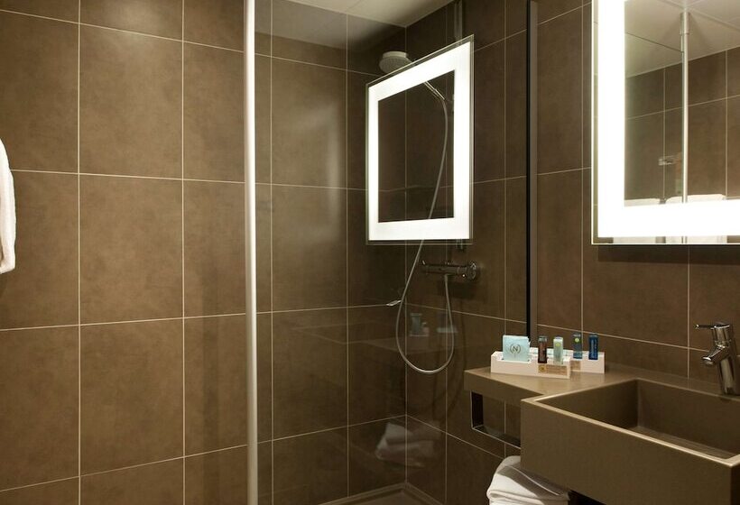 Классический Номер, Novotel Lille Centre Gares