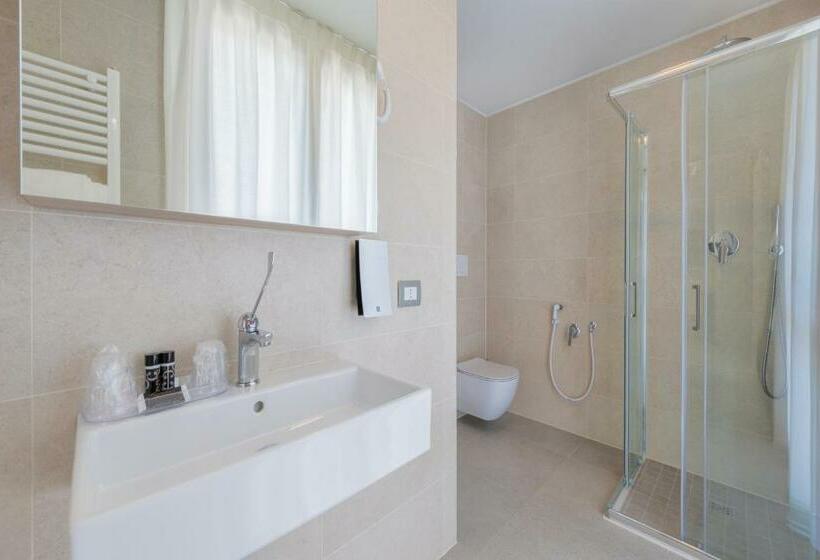 اتاق سوپریور, Delfino Venezia Mestre