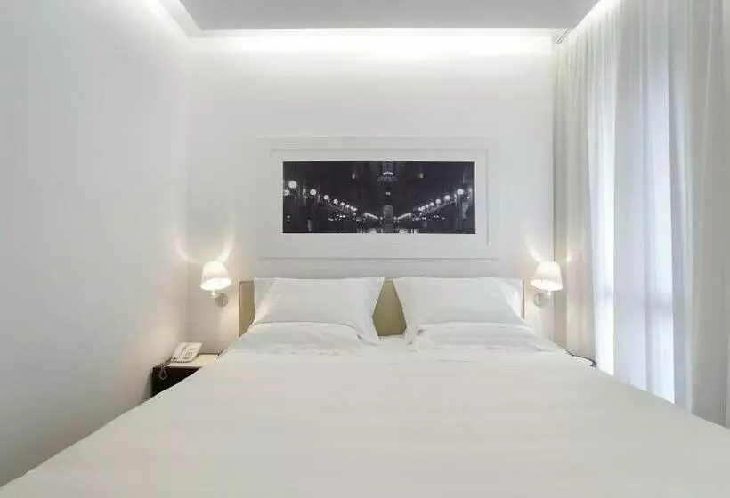 スーペリアールーム, Unahotels Cusani Milano