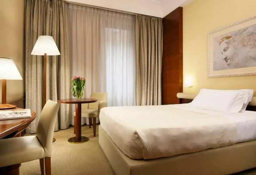 スーペリアールーム, Unahotels Cusani Milano