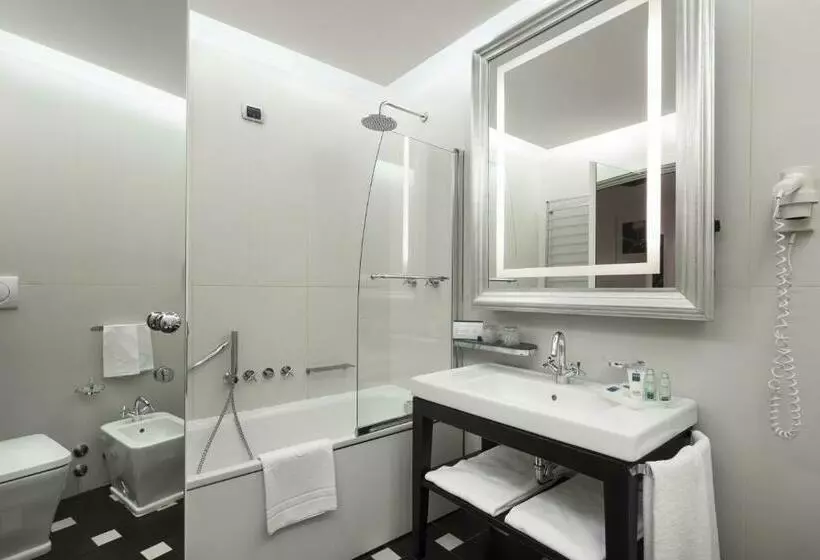 デラックスルーム, Unahotels Cusani Milano
