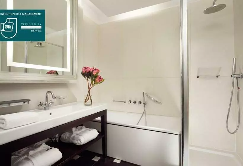 ジュニアスイート, Unahotels Cusani Milano