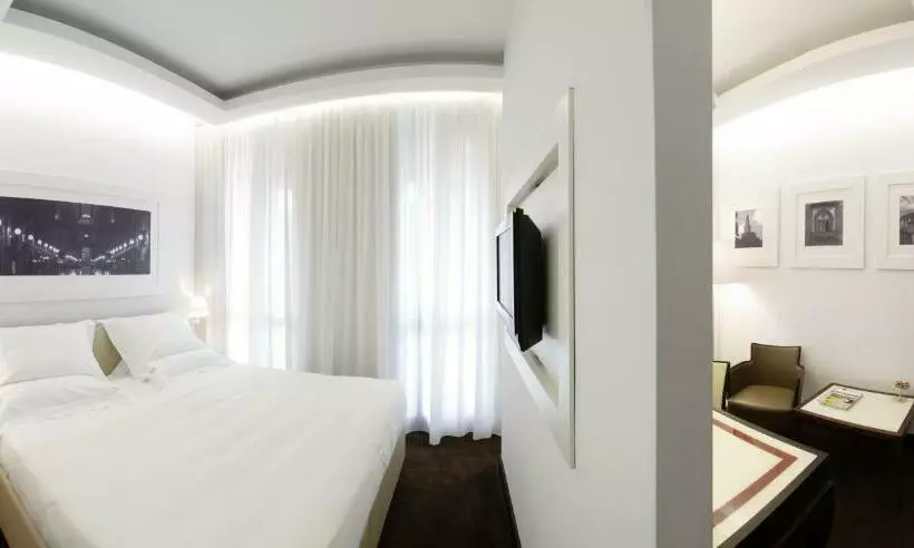 ジュニアスイート, Unahotels Cusani Milano