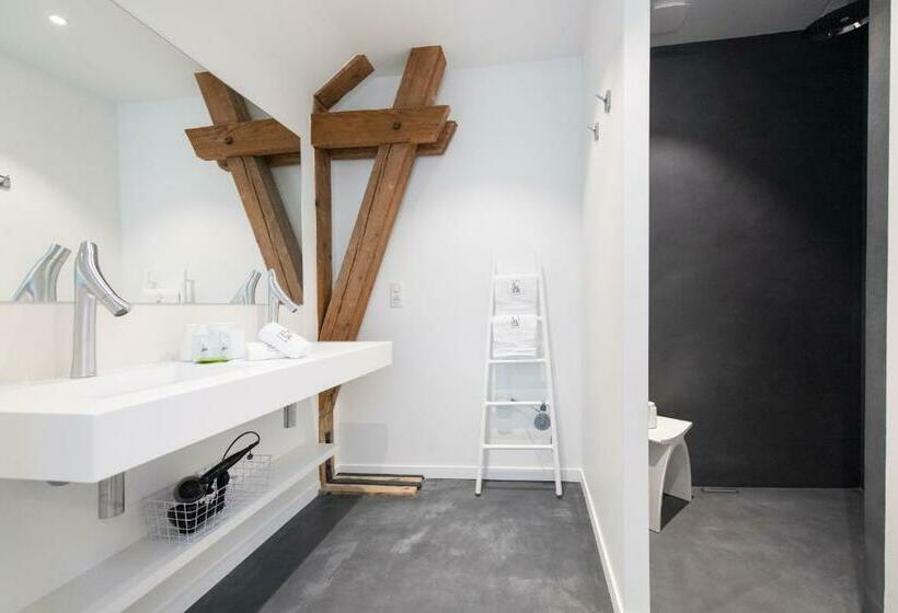 اتاق استاندارد با تخت بزرگ, Au Clos Du Lac