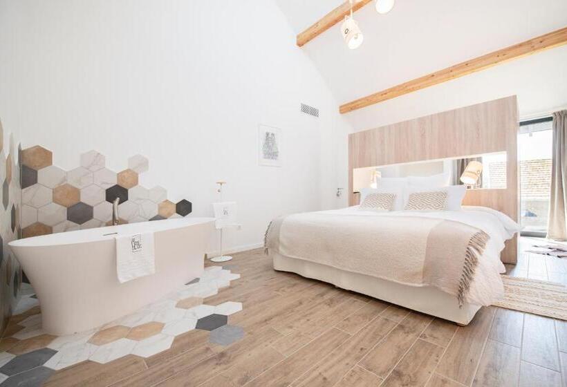 اتاق استاندارد با تخت بزرگ, Au Clos Du Lac