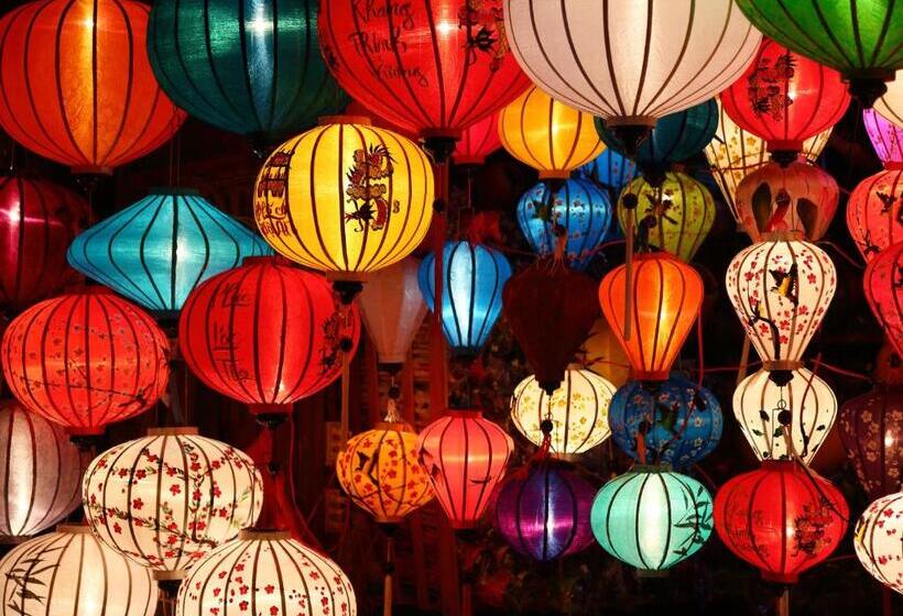 اتاق استاندارد با چشم‌انداز باغ, Bespoke Villa Hoian