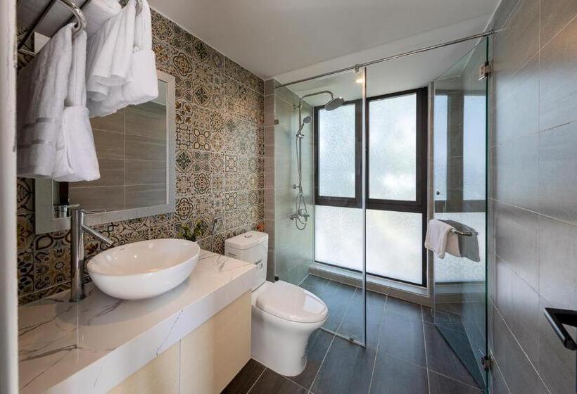 اتاق لوکس خانوادگی, Bespoke Villa Hoian