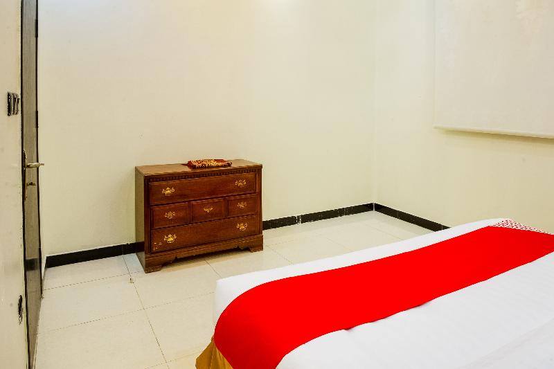 דירת שני חדרים, Oyo 488 Nomas Plaza Of Housing Units