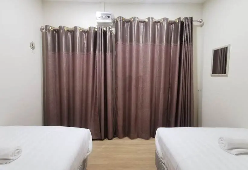 スタンダードルーム, Spot On 90084 Room 123