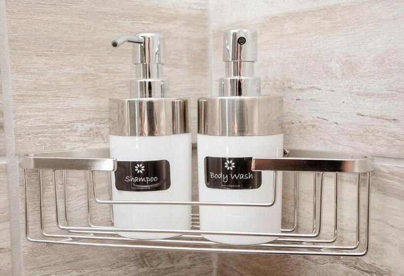 キングサイズベッドのスタンダードルーム, Vinique Guesthouse