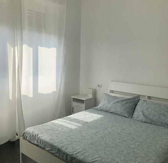 חדר סטנדרט לארבעה, San Bastian Rooms