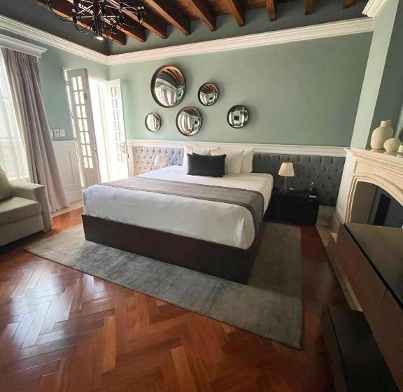 주니어 스위트, Boutique Margarita Toluca