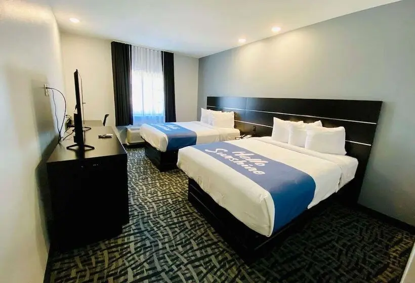 障害者適応デラックスルーム, Days Inn & Suites By Wyndham Horn Lake Memphis Graceland