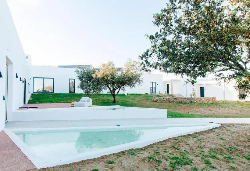 Huoneisto 2 Makuuhuonetta, Montimerso Skyscape Countryhouse