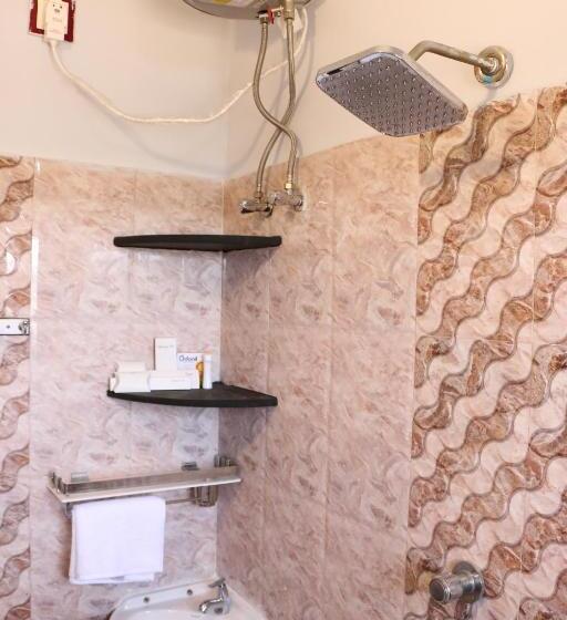 Standardrum Bergsutsikt, Nkc Airport