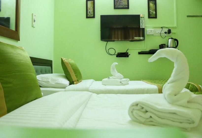 Standardrum Bergsutsikt, Nkc Airport