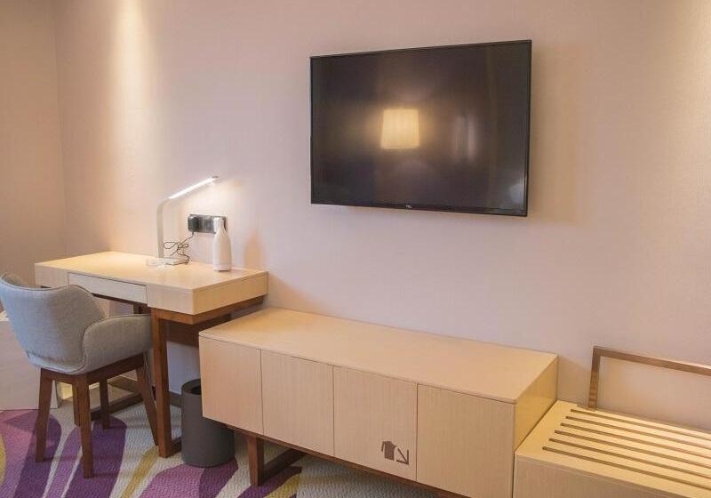 Номер бизнес-класса, Lavande Hotels·taicang Shanghai West Road Nanyang Plaza