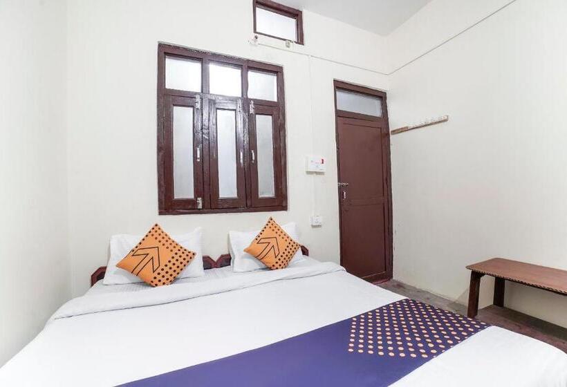 三人经典房间, Spot On Hotel Aina