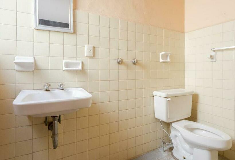 Семейный Номер, Emperador