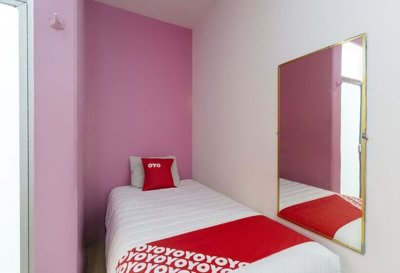 Номер Стандарт Трехместный, Emperador