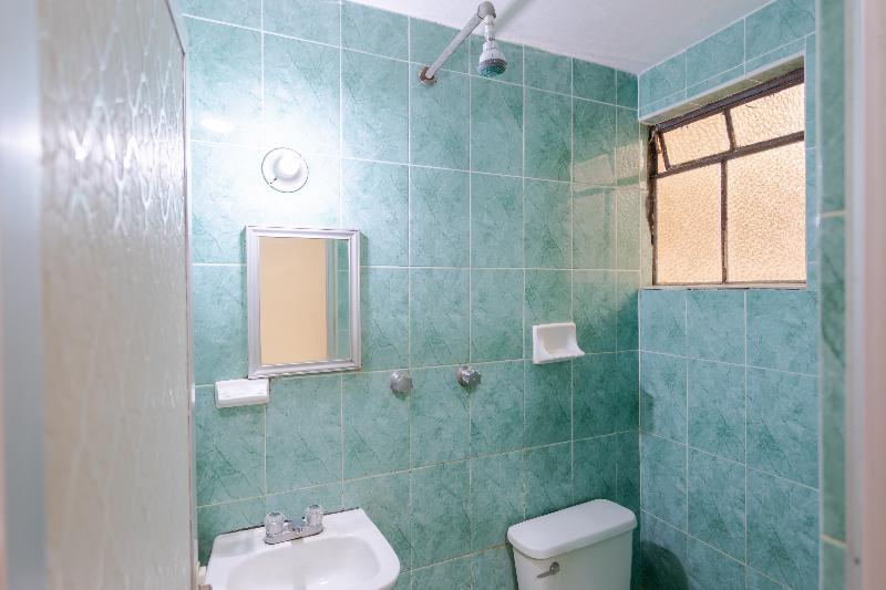 Номер Стандарт Трехместный, Emperador