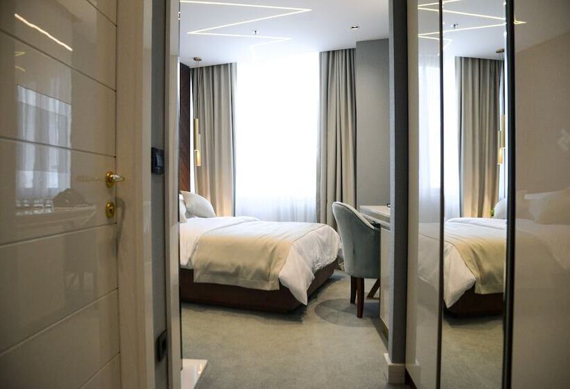 اتاق استاندارد یک نفره, Pupin Novi Sad