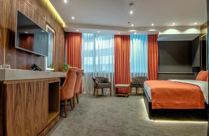 اتاق استاندارد, Pupin Novi Sad