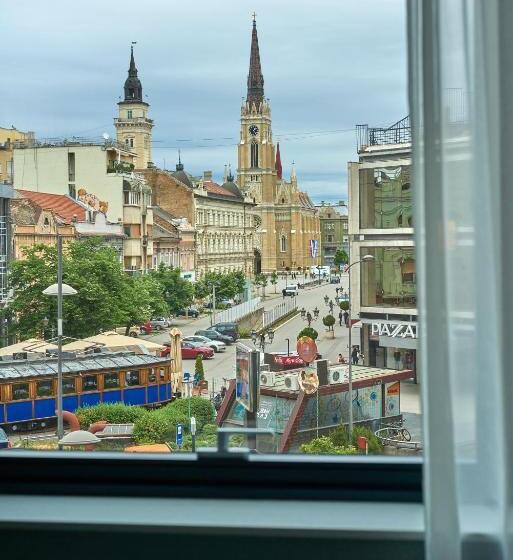 اتاق استاندارد, Pupin Novi Sad