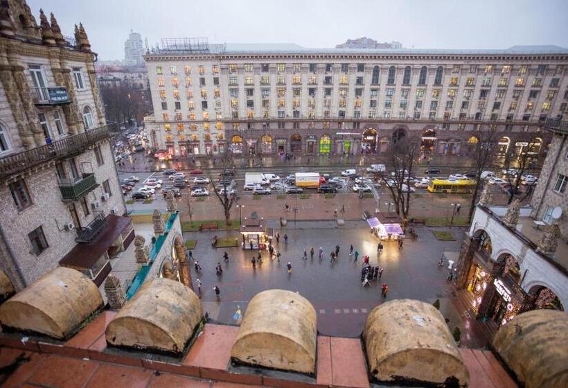 Suite with Terrace, Khreshchatyk Apart Hotel Passage