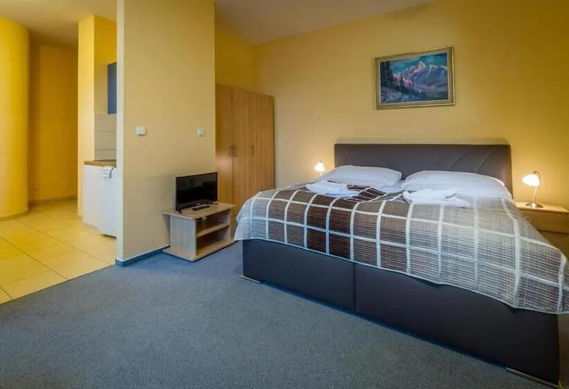 デラックススタジオ, Miramonti Apartmány