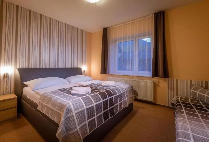バルコニー付き１ベッドルームアパートメント, Miramonti Apartmány