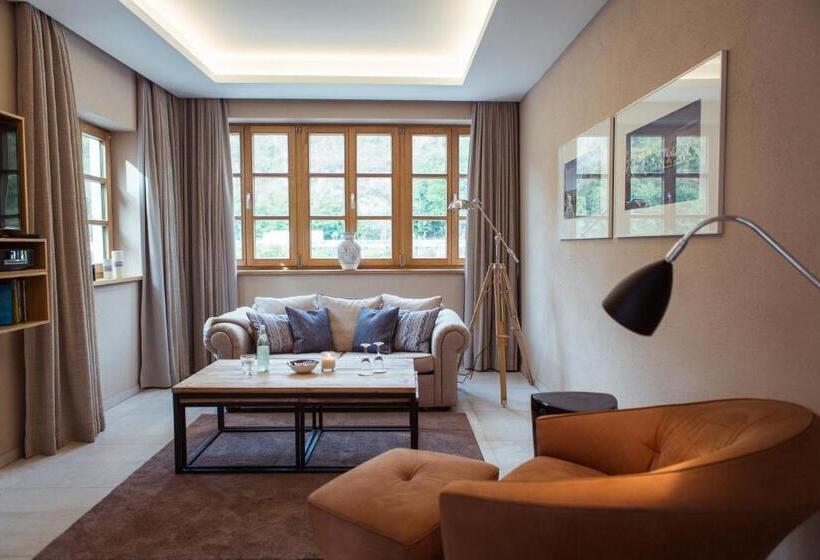 带河湖景观的套房, Passau   Suites