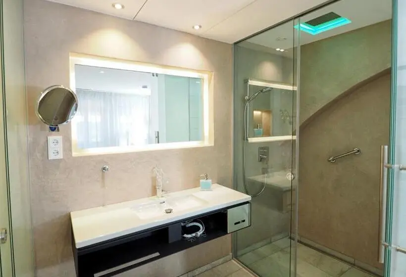 Estudio Standart com Balcão, Passau Suites