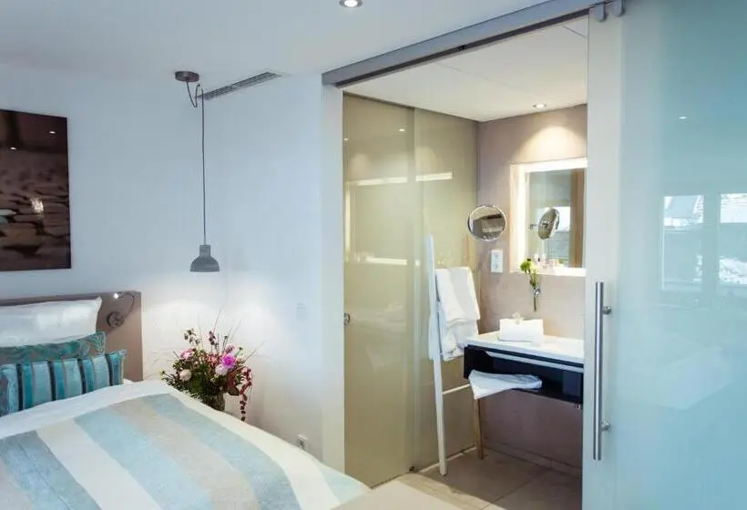 Estudio Standart com Balcão, Passau Suites