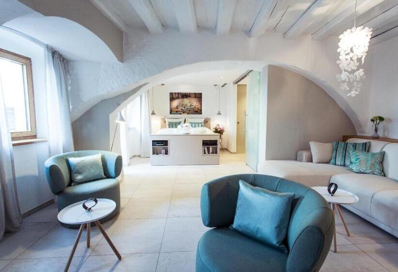 标准工作室带阳台, Passau   Suites