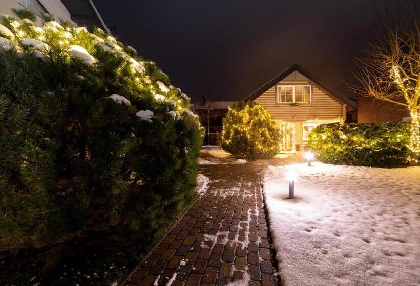 خانه 3 خوابه, Rasos Vila