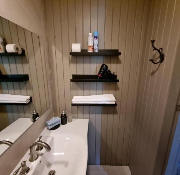 خانه 3 خوابه, Rasos Vila