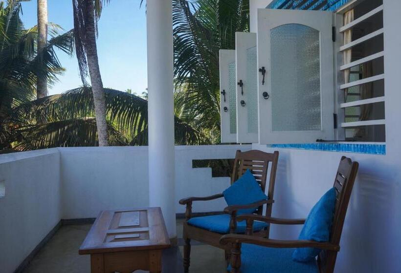 Standardzimmer Kingsize Bett, Casa Tharin Madiha