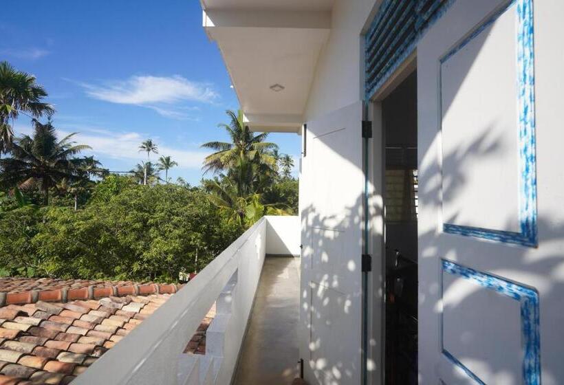 Standardzimmer mit Meerblick & Balkon, Casa Tharin Madiha