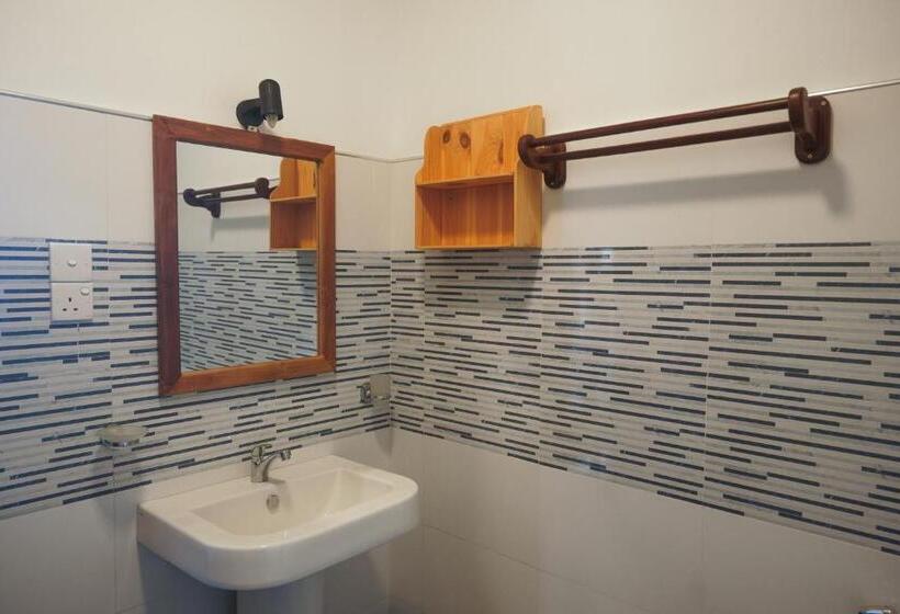 Superior Zimmer Kingsize Bett, Casa Tharin Madiha