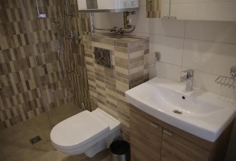 آپارتمان 1 خوابه, Old Town Bakery