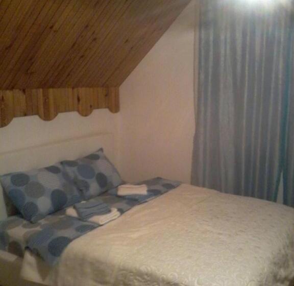اتاق ساده سه‌ نفره, Guesthouse Mijatovic