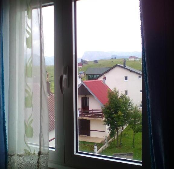 اتاق ساده سه‌ نفره, Guesthouse Mijatovic