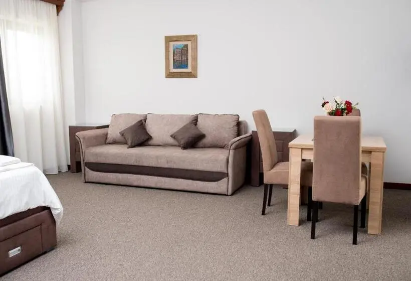 سوئیت با تخت بزرگ, Ipn Apartments