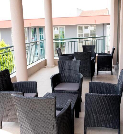 سوئیت با بالکن, Ipn Apartments